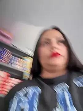 Freechat Angie_e on StripChat