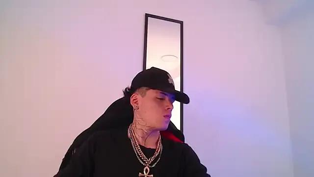 Anhonymus_ on StripChat