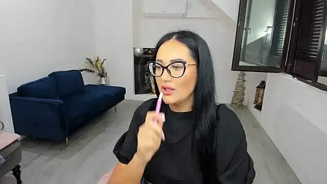 Freechat AnyaEvy on StripChat