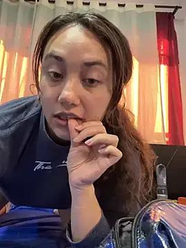 ArtemisNature on StripChat