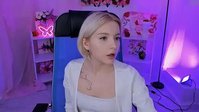 Freechat AuroraWrenfield on StripChat