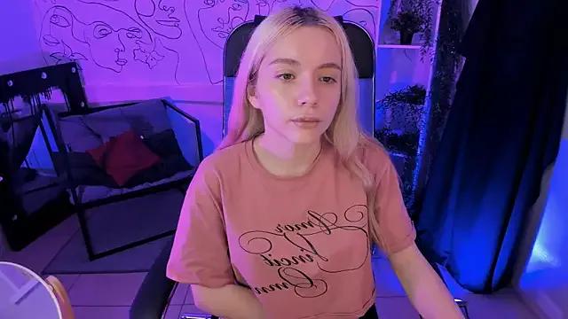 Freechat AuroraWrenfield on StripChat