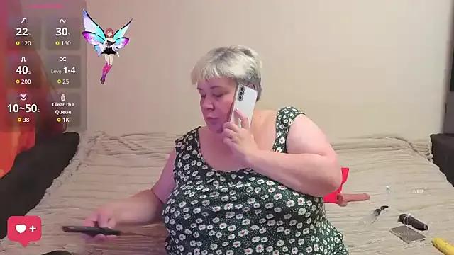 Baunti5555 on StripChat