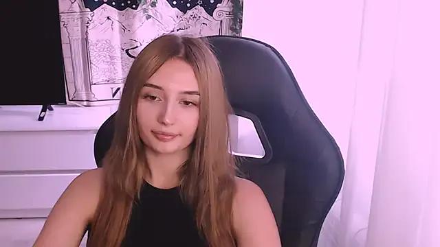 beauty_blonde on StripChat