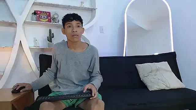 BEAUTY_BOYS1 on StripChat