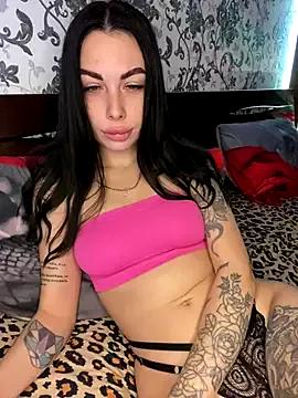 Freechat Bella_R0se on StripChat