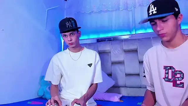 boyswantingplay on StripChat