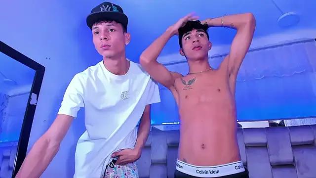 boyswantingplay —  SHOW ALL NAKED