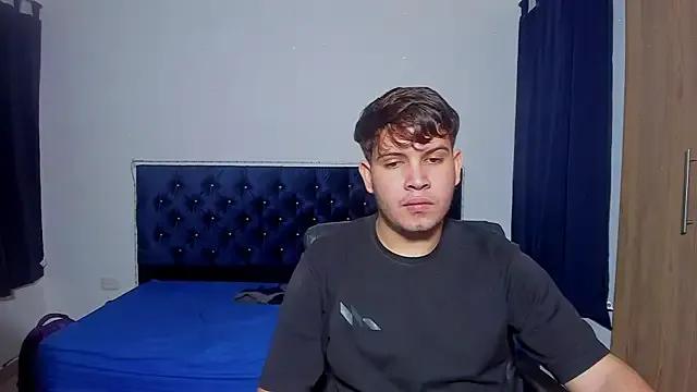 Freechat bryan_master77 on StripChat