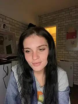 Camwithchlox on StripChat