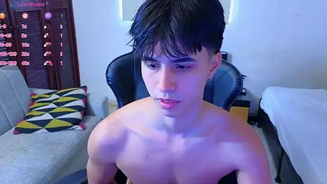 Freechat carl_dixon on StripChat