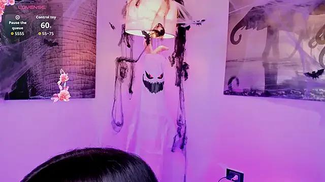 Freechat chelssy7 on StripChat