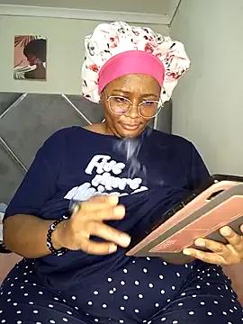 CocoBootyyy on StripChat