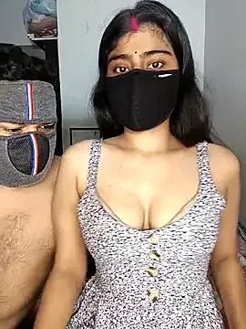 Group COLAMBIA_X_GURL on StripChat