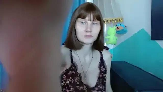 cornflower_mm on StripChat