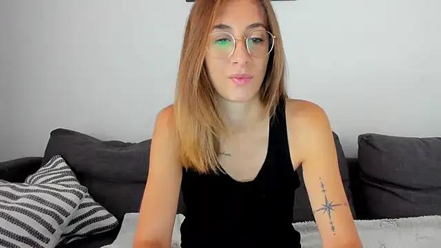 Private DesireMore90 on StripChat