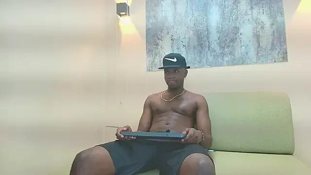 DOUGLAS_099 on StripChat