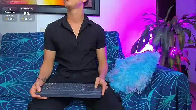 Freechat ECSTASYX2-23 on StripChat