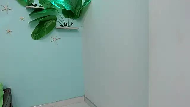 eladyrous98 on StripChat