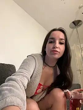 EllaEroticaX on StripChat