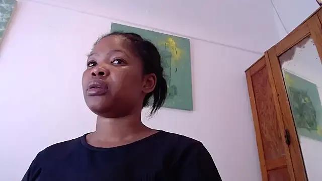 EROTIC_BARBIE28 on StripChat