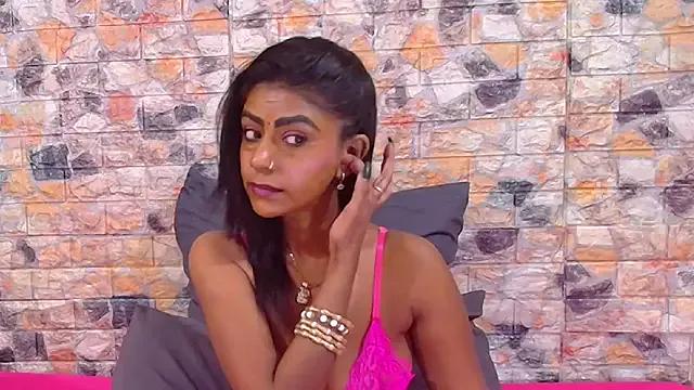 Freechat EroticSexyStripper on StripChat