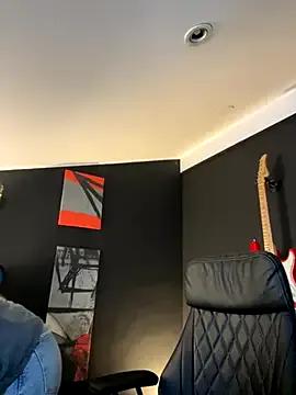 Freechat Eva_Ryen on StripChat