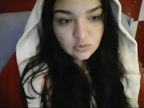 FluffyLuna on StripChat