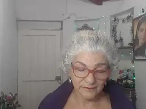 Freechat FunnyGrandma on StripChat