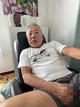 gholly2007 on StripChat