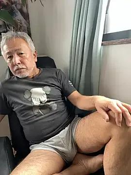 gholly2007 on StripChat