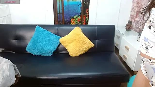 Freechat gigi_gilt_ on StripChat