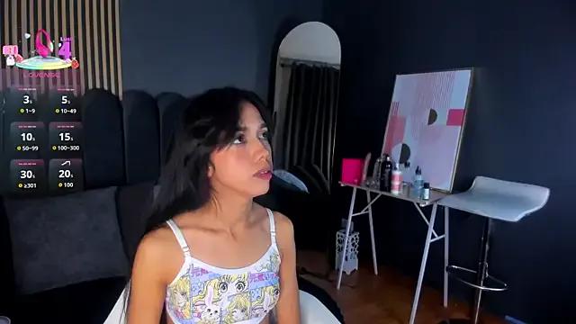 Freechat Gina_77 on StripChat