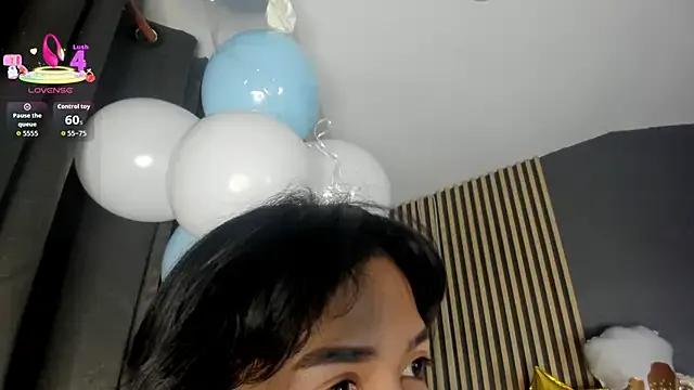 Freechat Gina_77 on StripChat