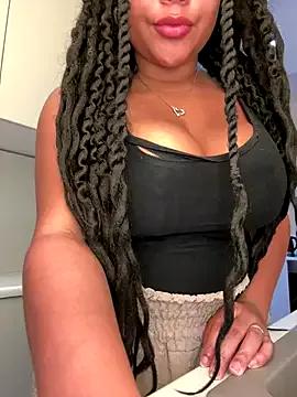 HaileyDiana on StripChat