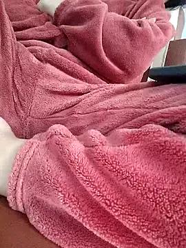 Freechat Haralushiaaa on StripChat