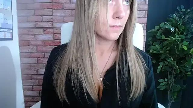 Freechat HarleyRebz on StripChat