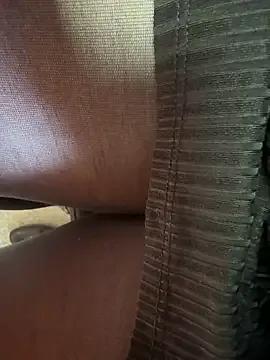 HiddenHoneyLDN — Saving for Christmas 