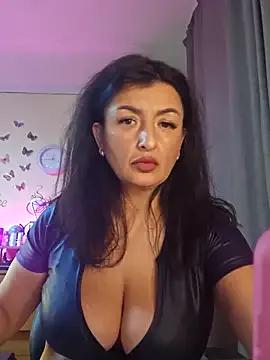 Hotangel75 on StripChat