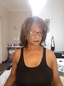 Freechat Hotgrannyx on StripChat