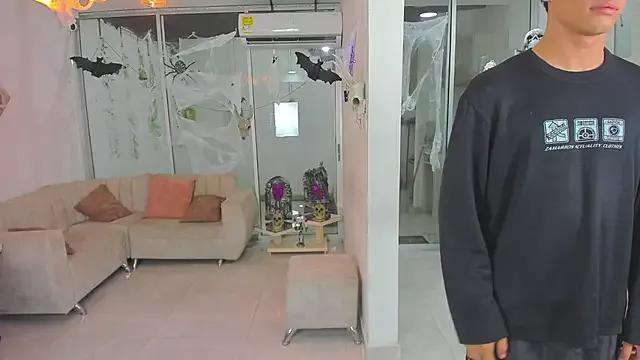 Houseofwarrios on StripChat