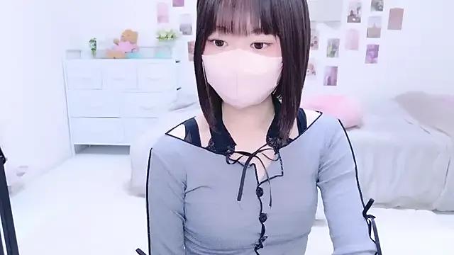 Im_Yu-na on StripChat