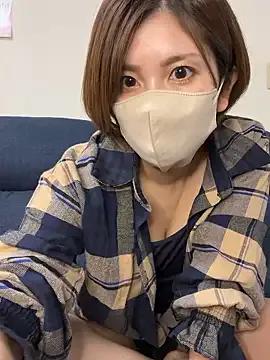 Group Io_chaaan_xxx on StripChat