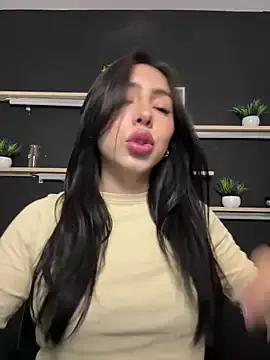 StripChat isabella_jade is Private isabella_jade — domi inside my pussy