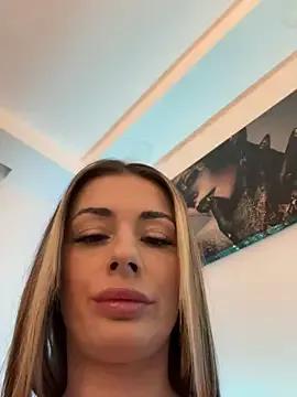 IsabellaEtthan — shake boobies+ :gift:4LT