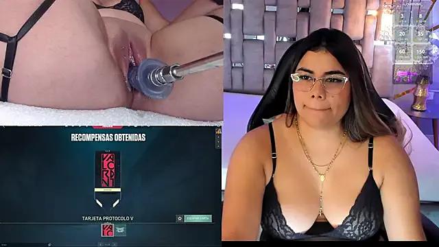 Freechat IsaCutie on StripChat