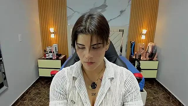 KAROLLJONES1 on StripChat