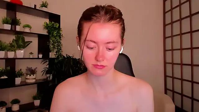 KateCuddle on StripChat