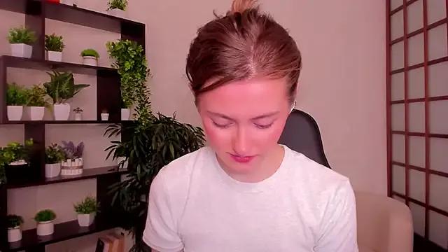 KateCuddle on StripChat