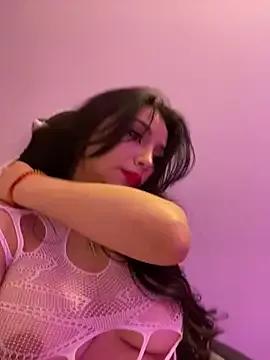 KateDeLatorre on StripChat